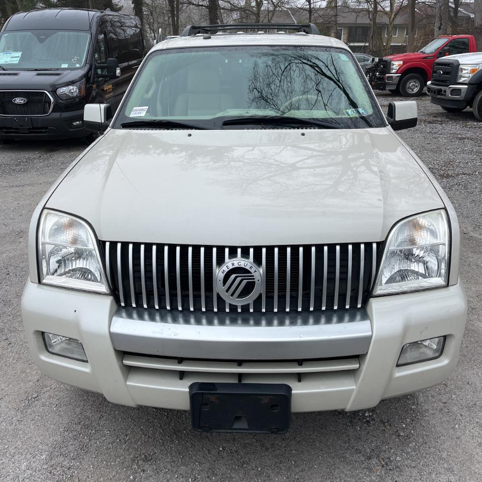 Mercury Mountaineer 4dr Luxury AWD 2006
