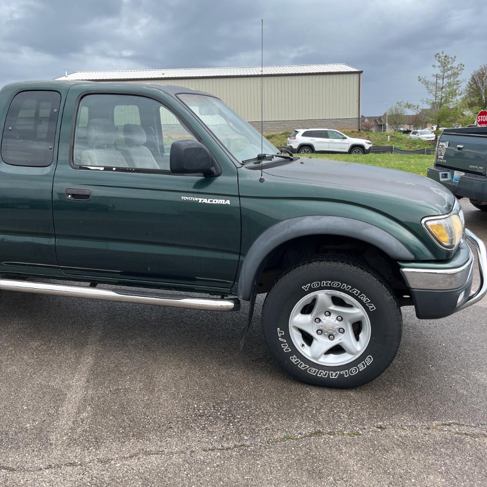 Toyota Tacoma XtraCab V6 Auto 4WD (Natl) 2002