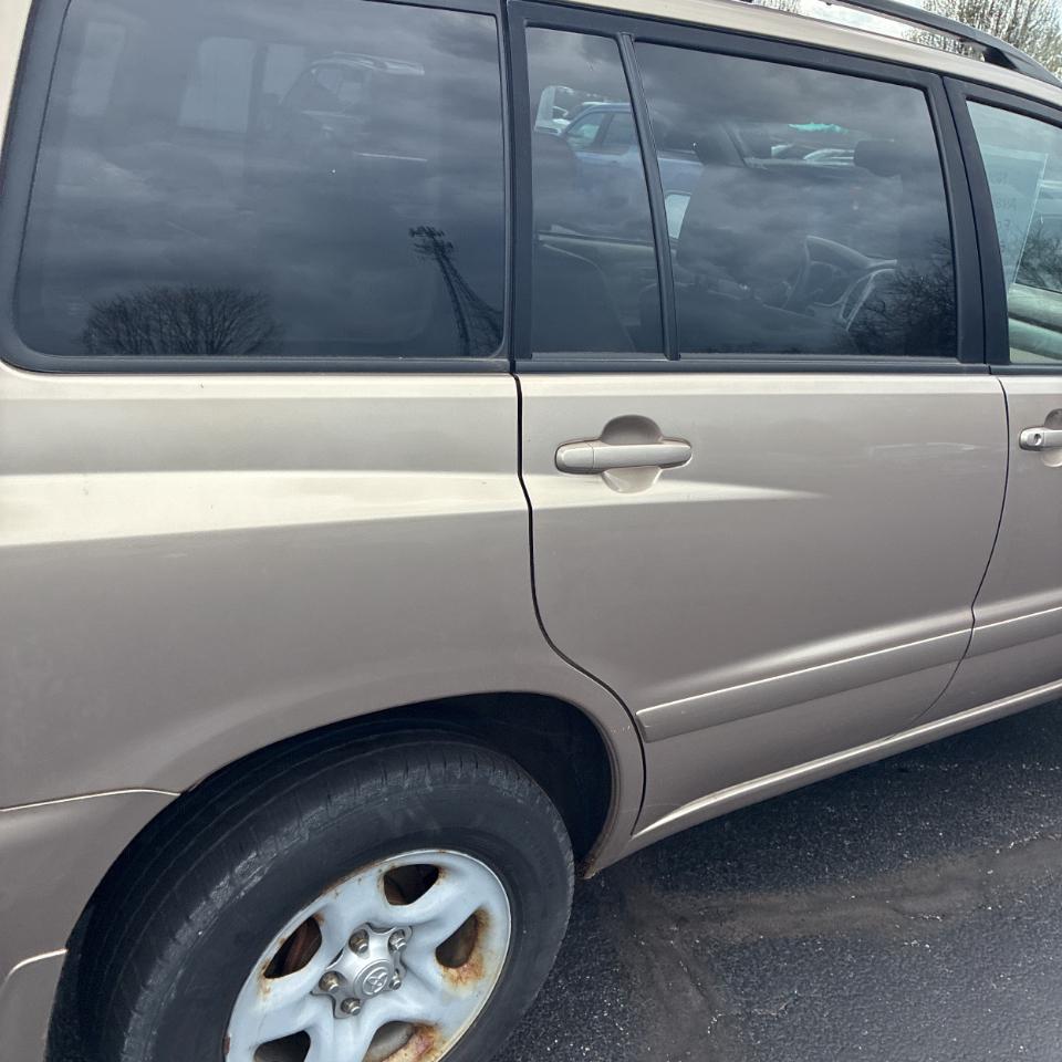 Toyota Highlander 4dr 4-Cyl 4WD (Natl) 2005