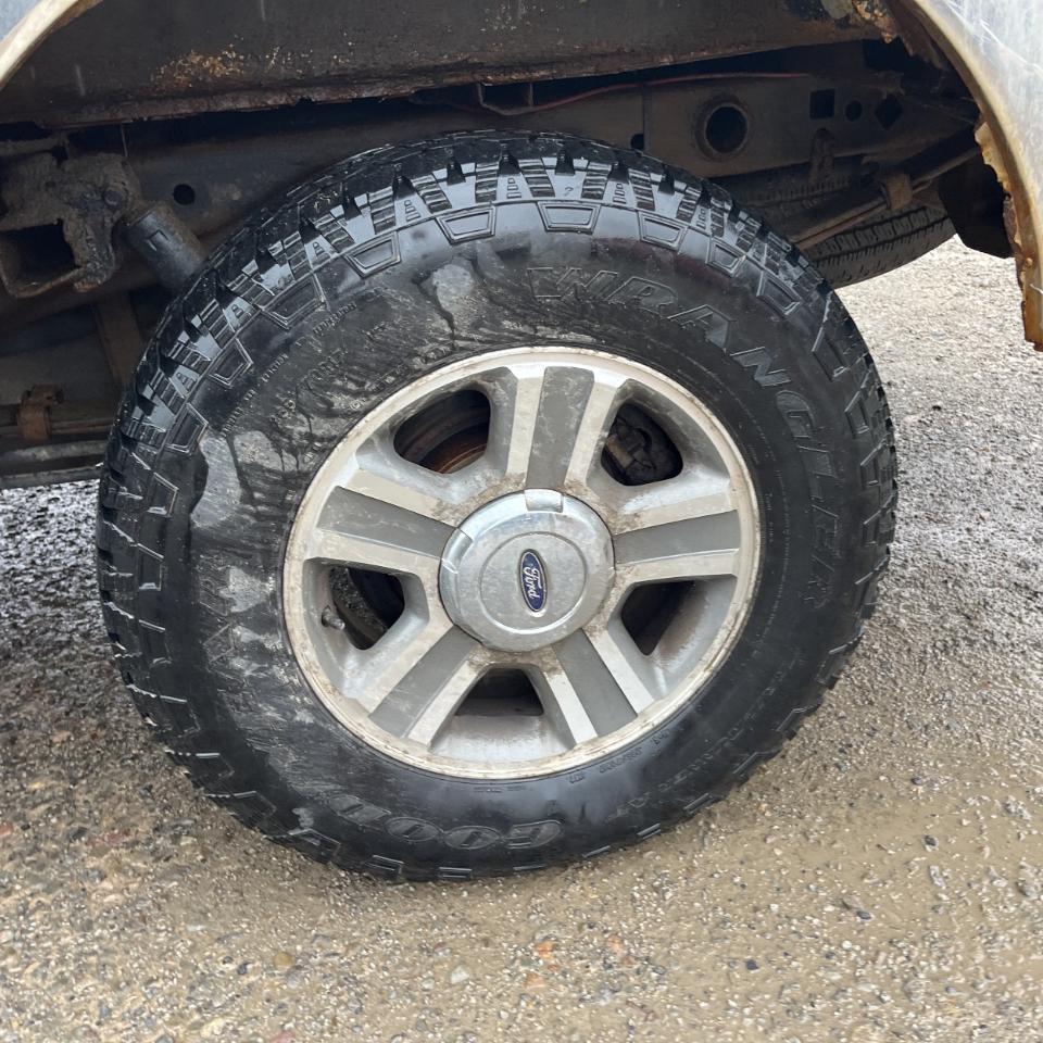 Ford F-150 4WD SuperCab 133" XLT 2008