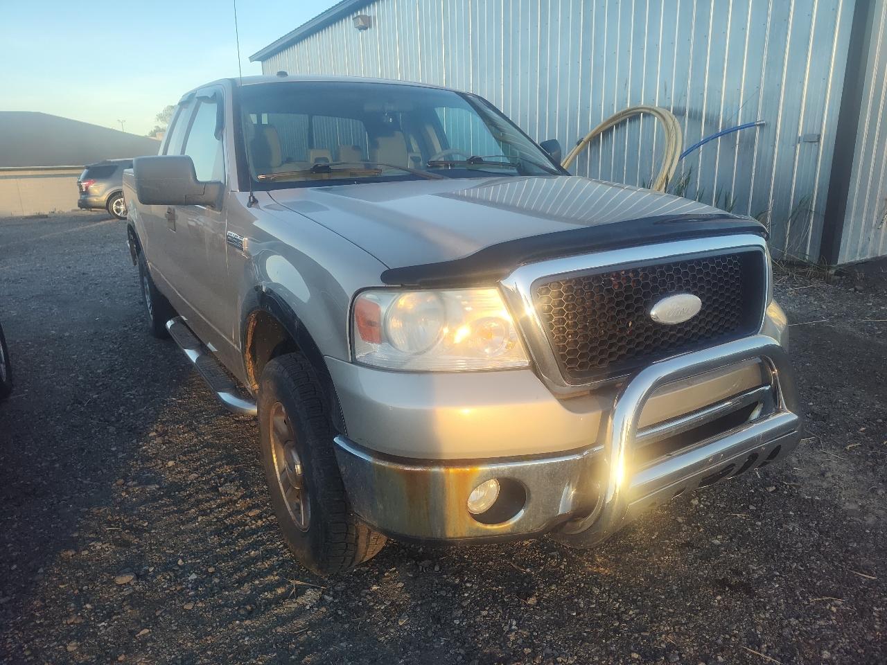 Ford F-150 4WD SuperCab 133" XLT 2008