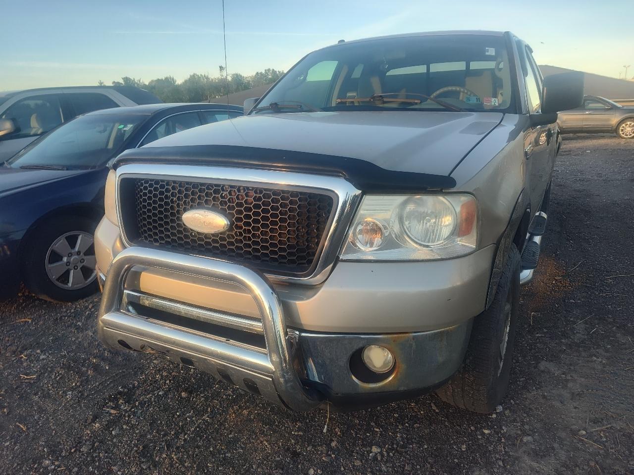 Ford F-150 4WD SuperCab 133" XLT 2008