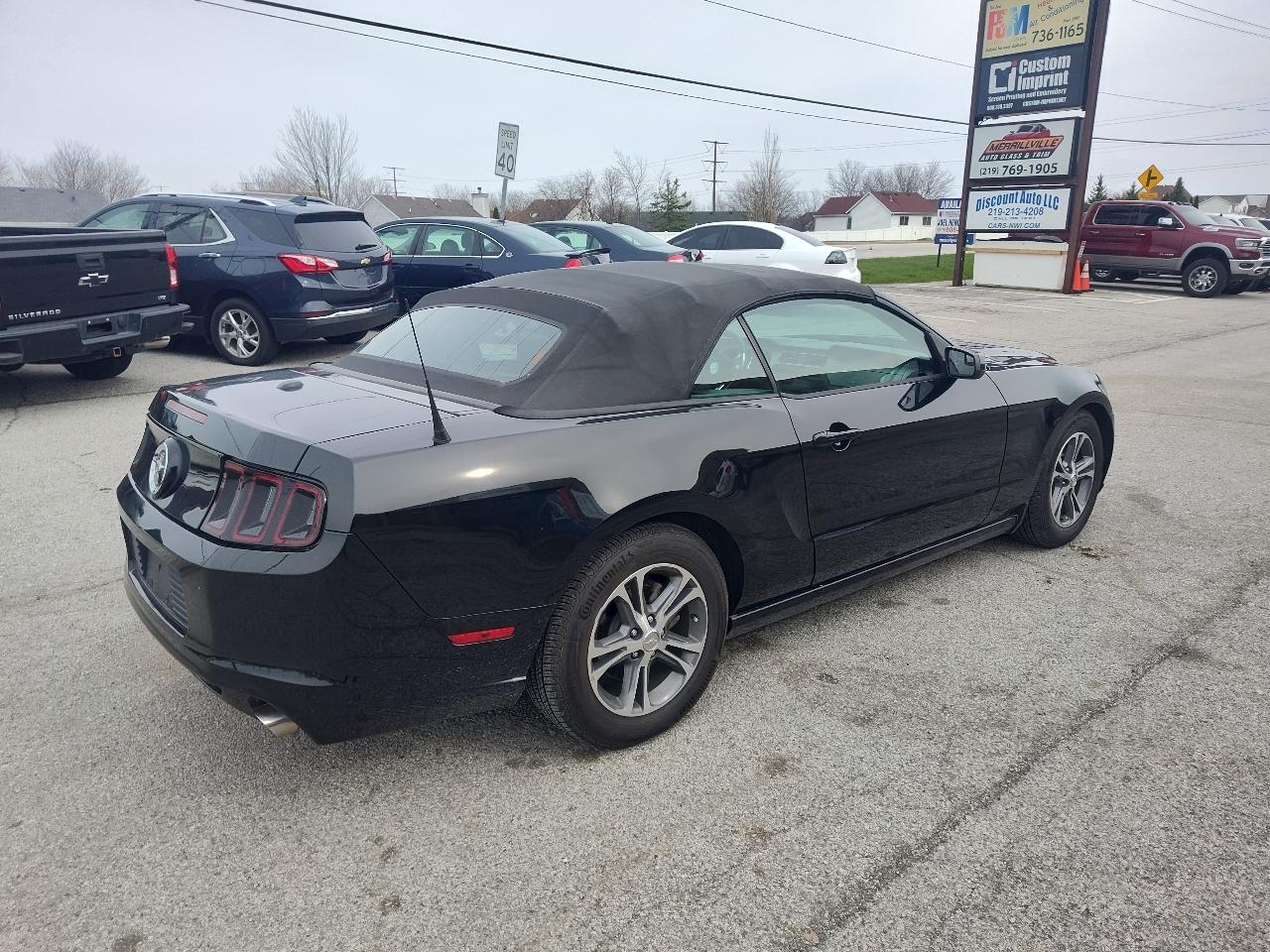 Ford Mustang 2dr Conv V6 2014