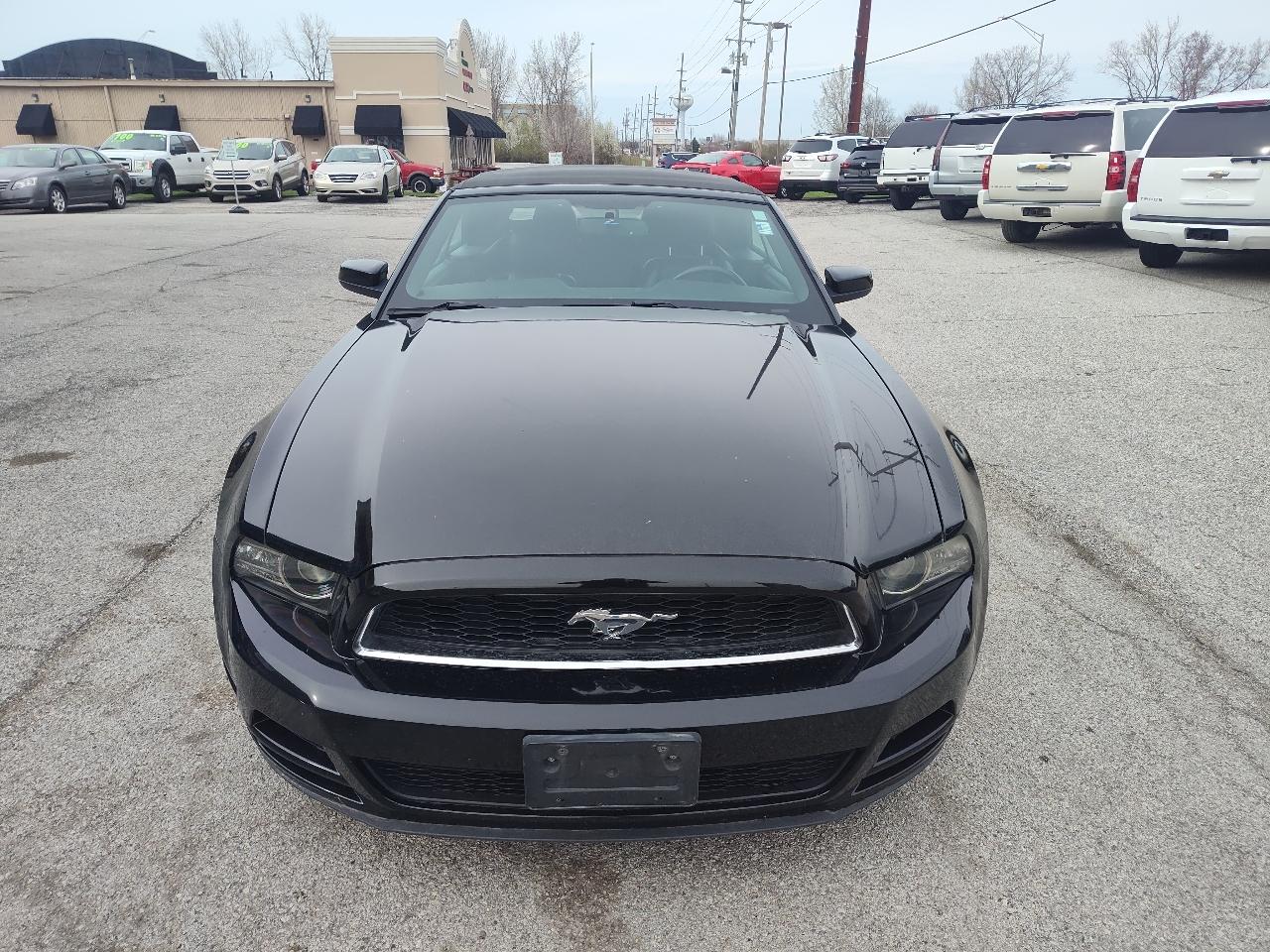 Ford Mustang 2dr Conv V6 2014