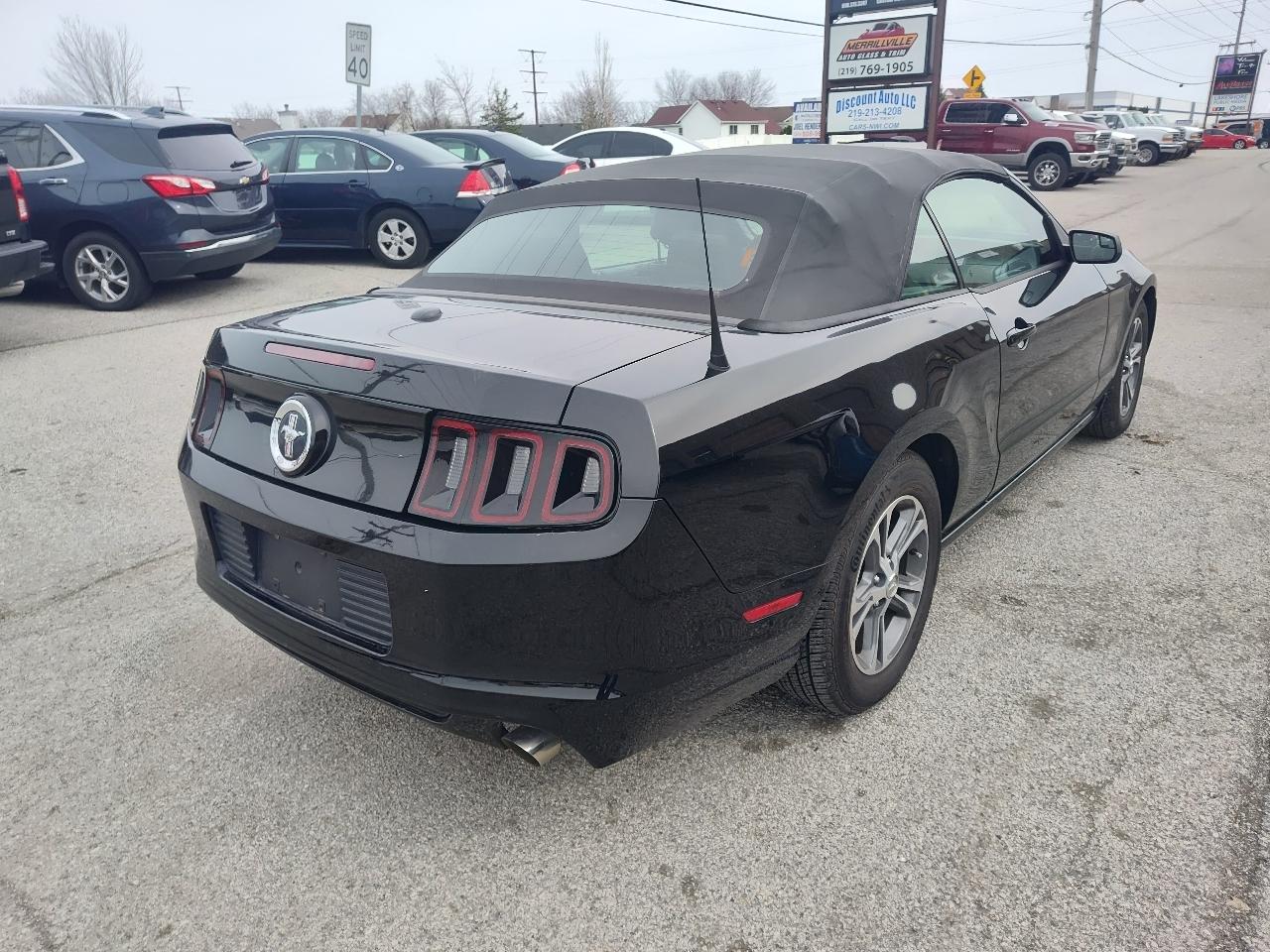 Ford Mustang 2dr Conv V6 2014