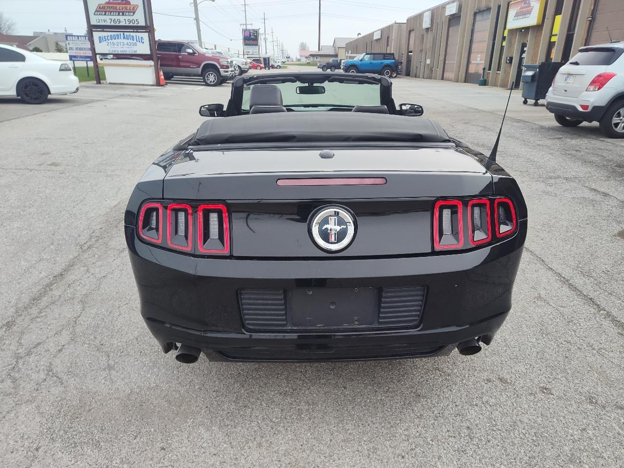 Ford Mustang 2dr Conv V6 2014