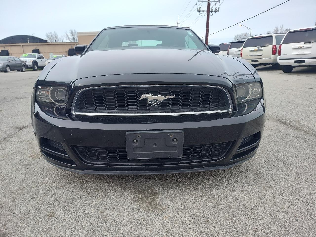 Ford Mustang 2dr Conv V6 2014