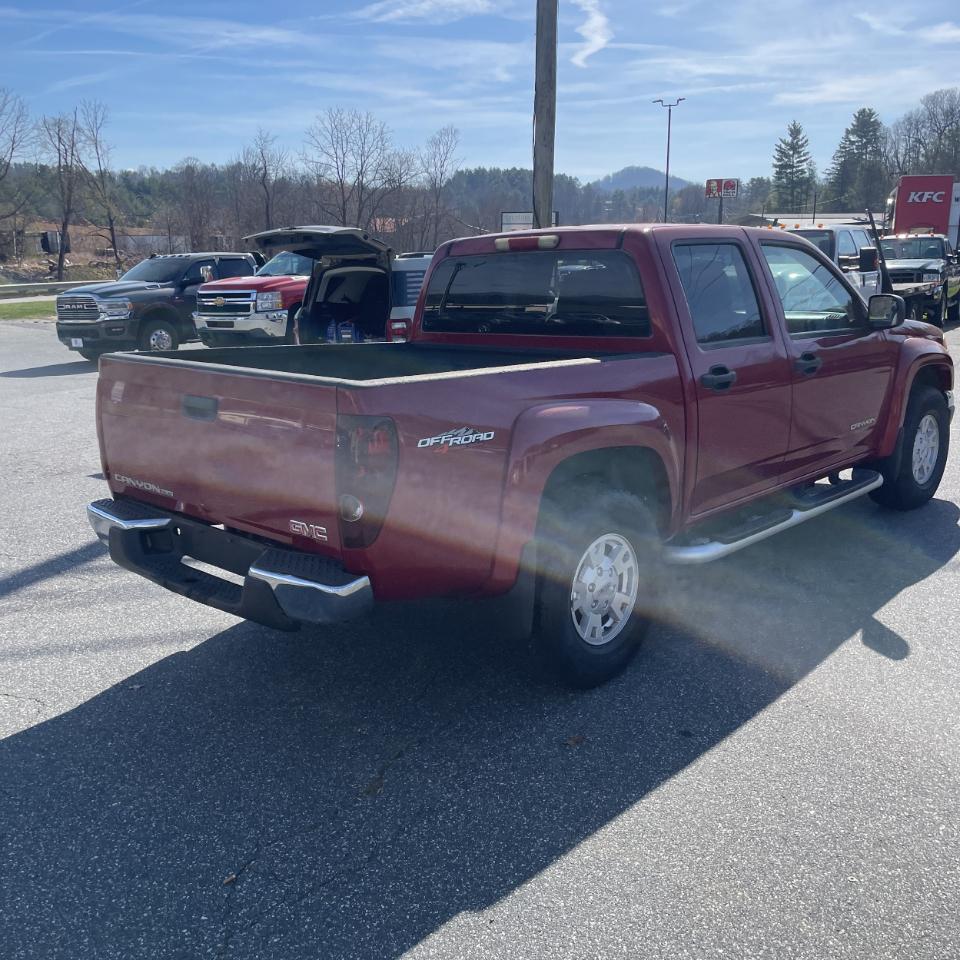 GMC Canyon Crew Cab 126.0" WB 4WD 1SF SLE Z71 2005