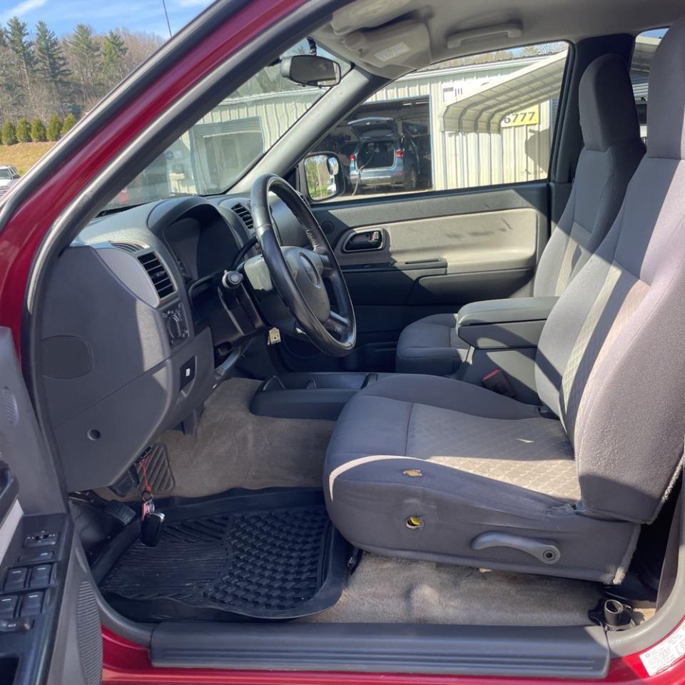 GMC Canyon Crew Cab 126.0" WB 4WD 1SF SLE Z71 2005