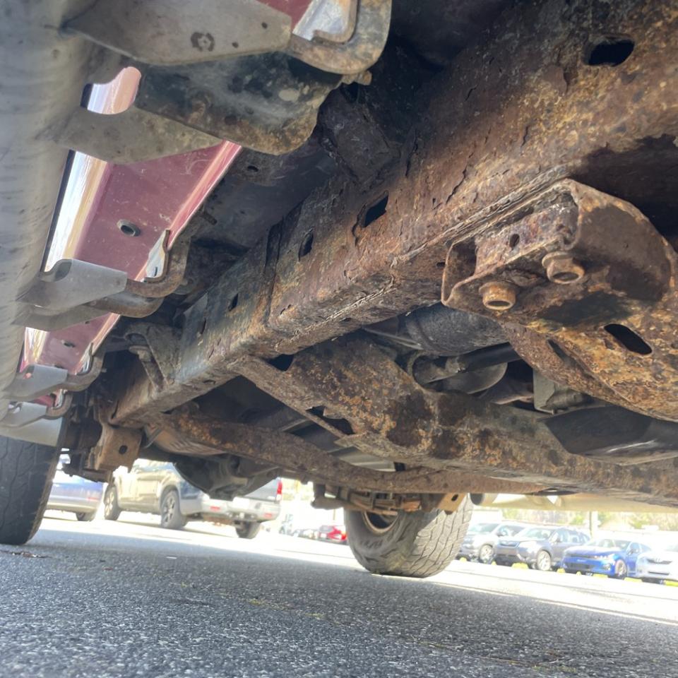 GMC Canyon Crew Cab 126.0" WB 4WD 1SF SLE Z71 2005