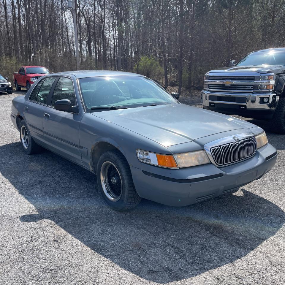 Mercury Grand Marquis 4dr Sdn GS 2000