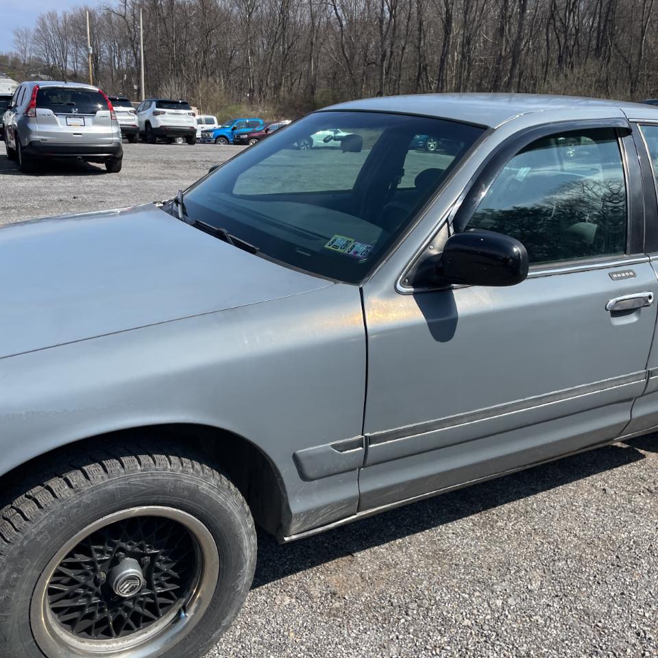 Mercury Grand Marquis 4dr Sdn GS 2000