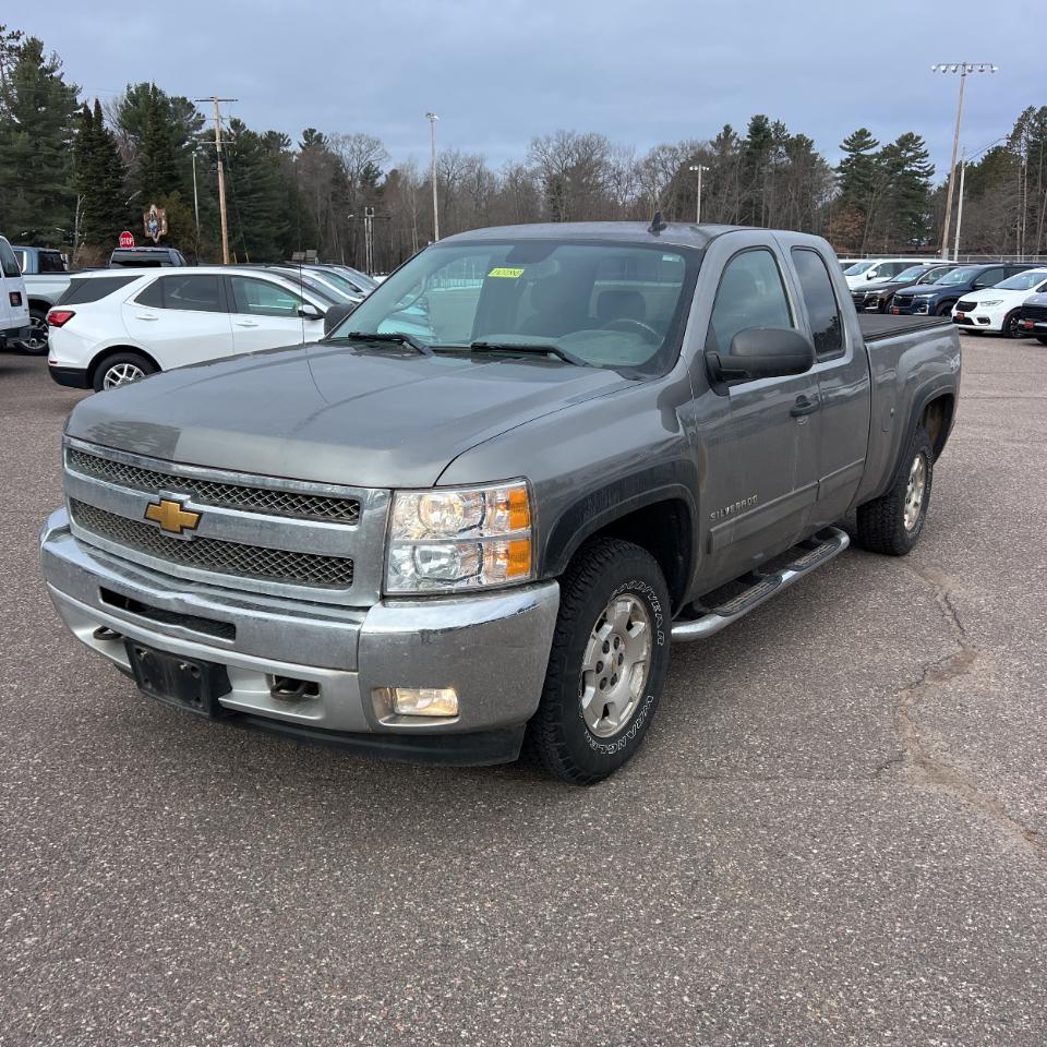 Chevrolet Silverado 1500 4WD Ext Cab 143.5" LT 2013