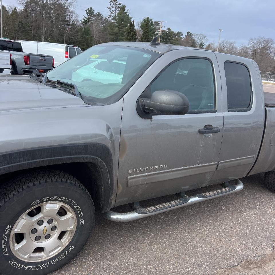 Chevrolet Silverado 1500 4WD Ext Cab 143.5" LT 2013