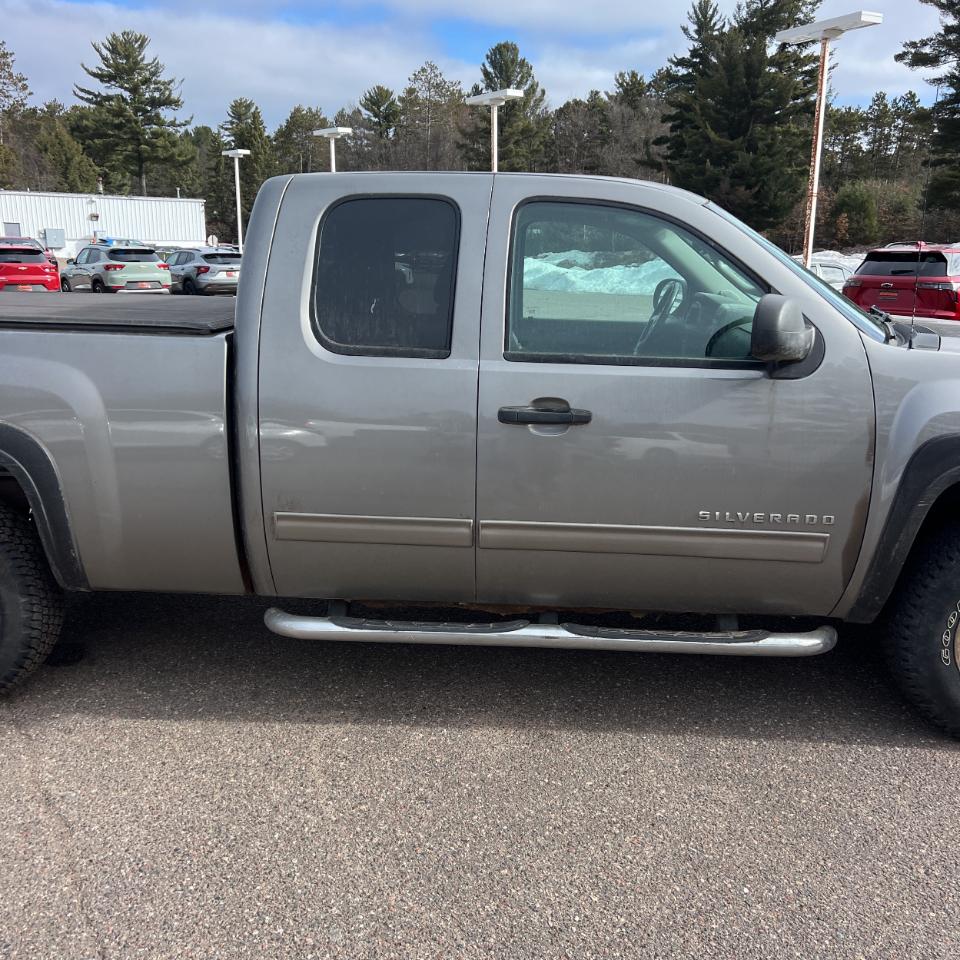 Chevrolet Silverado 1500 4WD Ext Cab 143.5" LT 2013