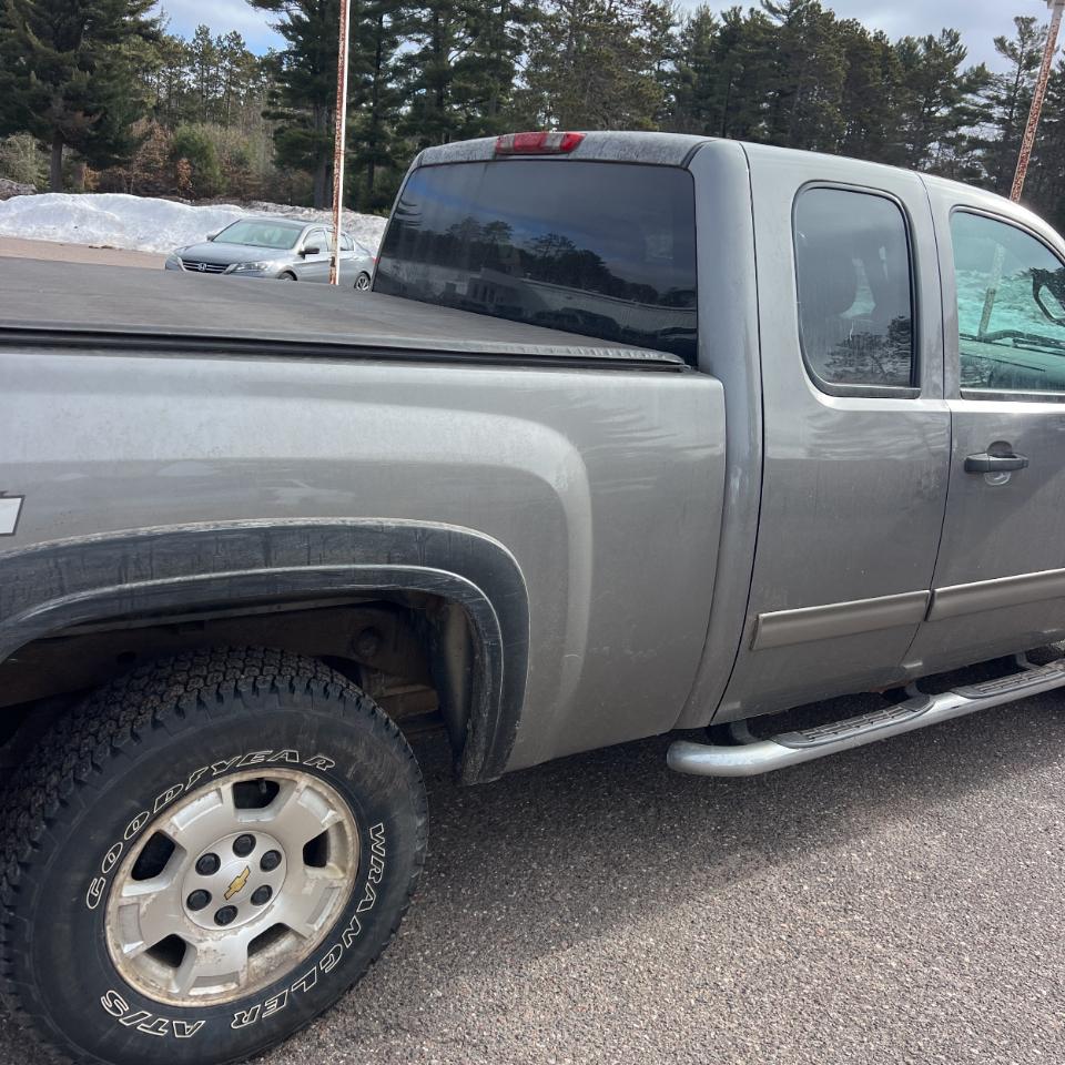 Chevrolet Silverado 1500 4WD Ext Cab 143.5" LT 2013