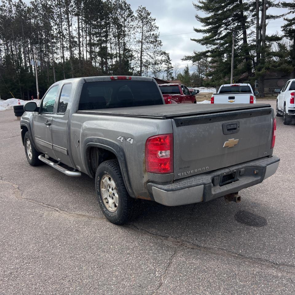Chevrolet Silverado 1500 4WD Ext Cab 143.5" LT 2013