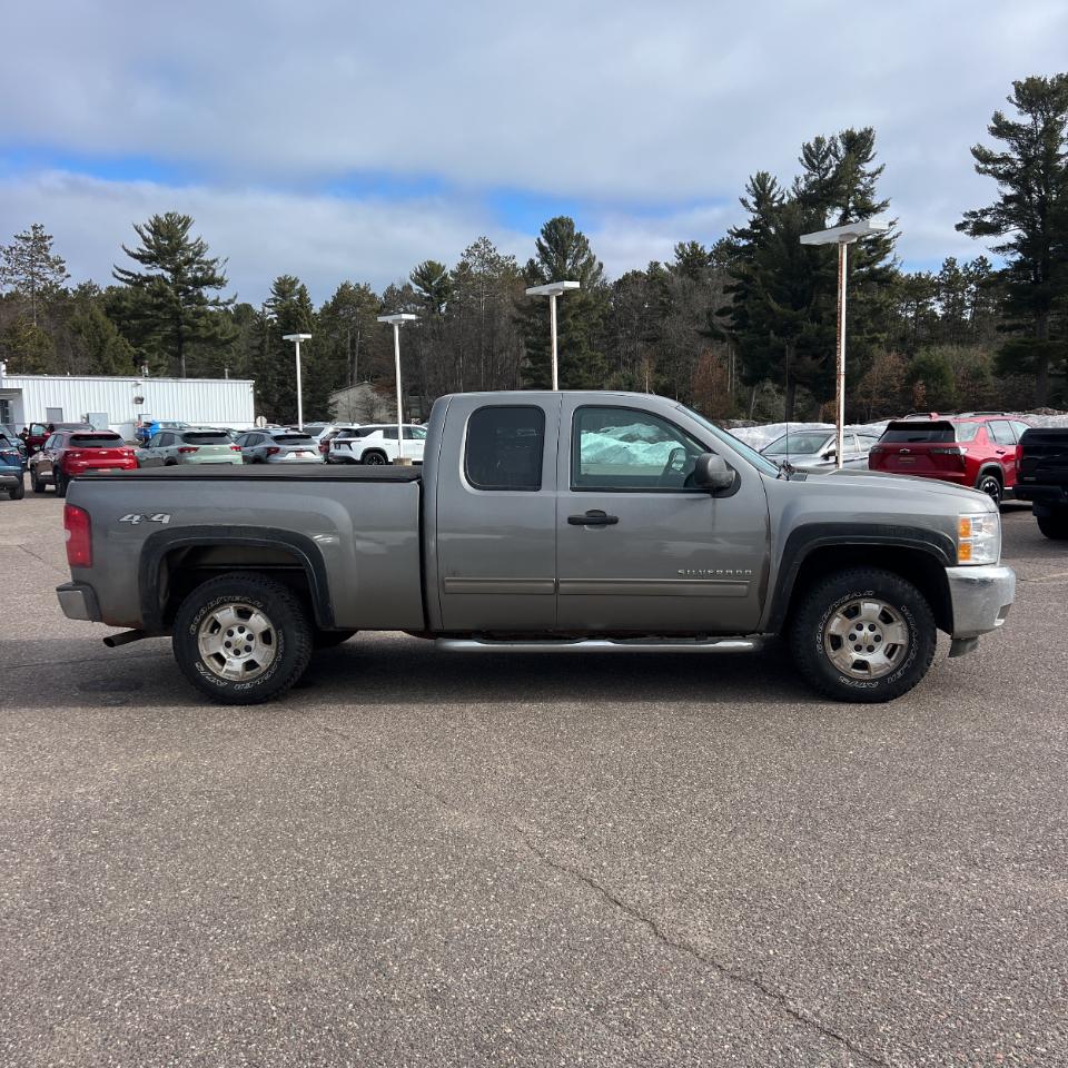 Chevrolet Silverado 1500 4WD Ext Cab 143.5" LT 2013