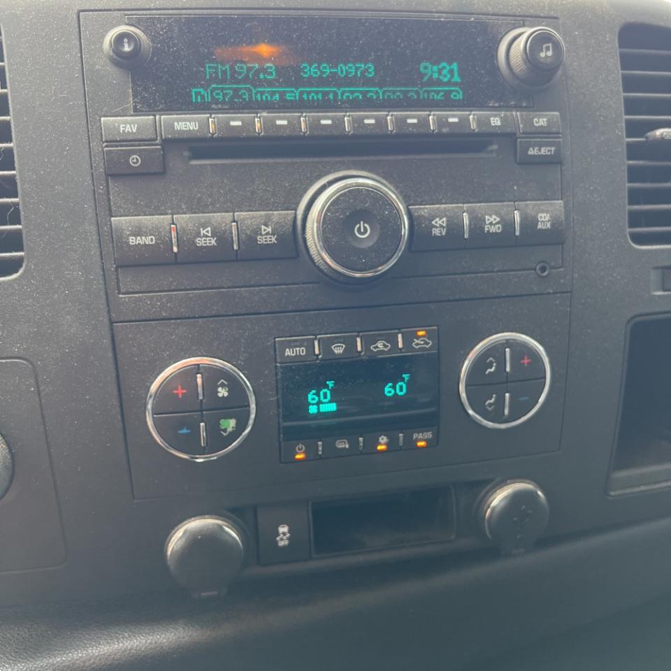 Chevrolet Silverado 1500 4WD Ext Cab 143.5" LT 2013