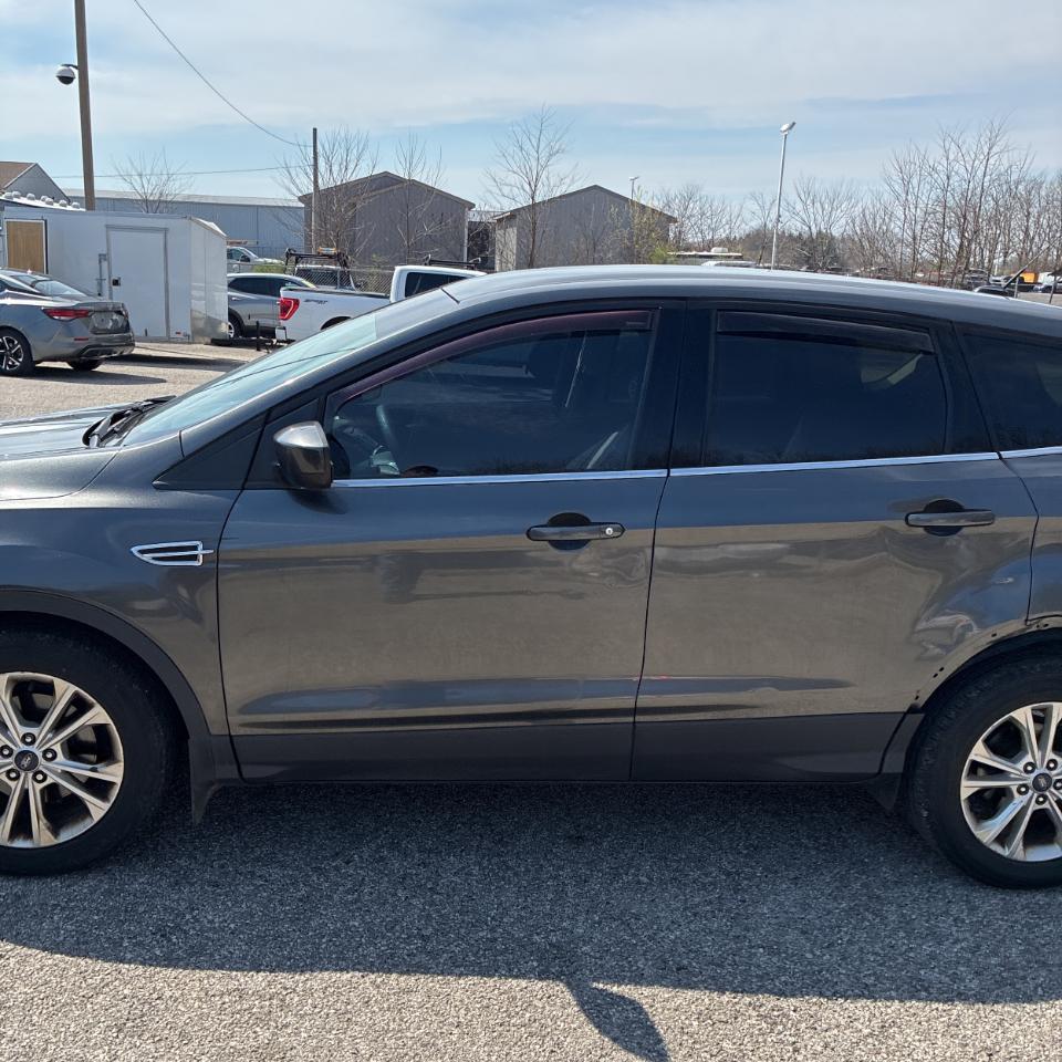 Ford Escape FWD 4dr SE 2015