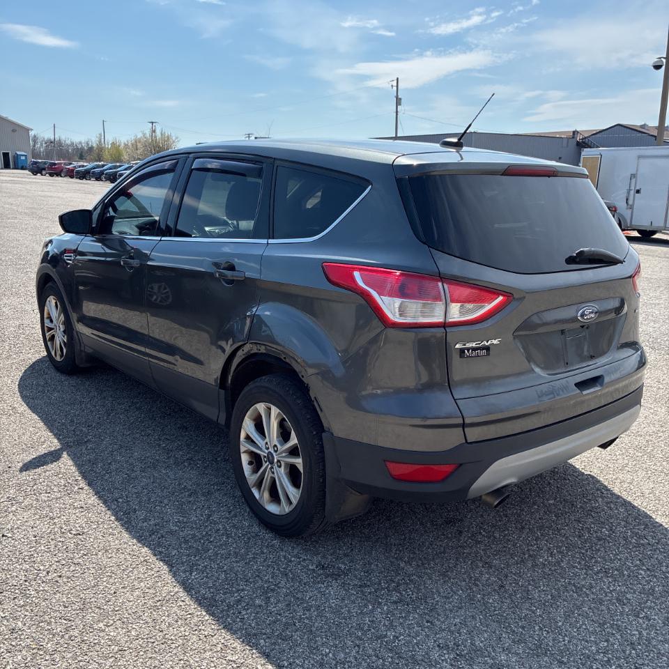 Ford Escape FWD 4dr SE 2015