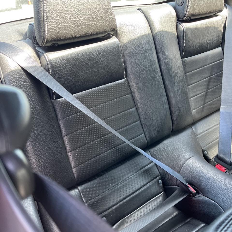 Ford Mustang 2dr Cpe V6 2011