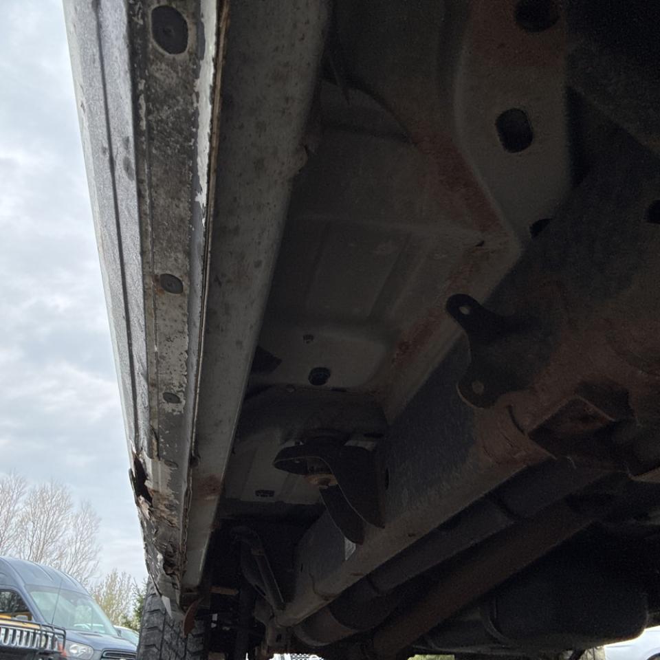 Dodge Ram 1500 4WD Quad Cab 140.5" SLT 2009