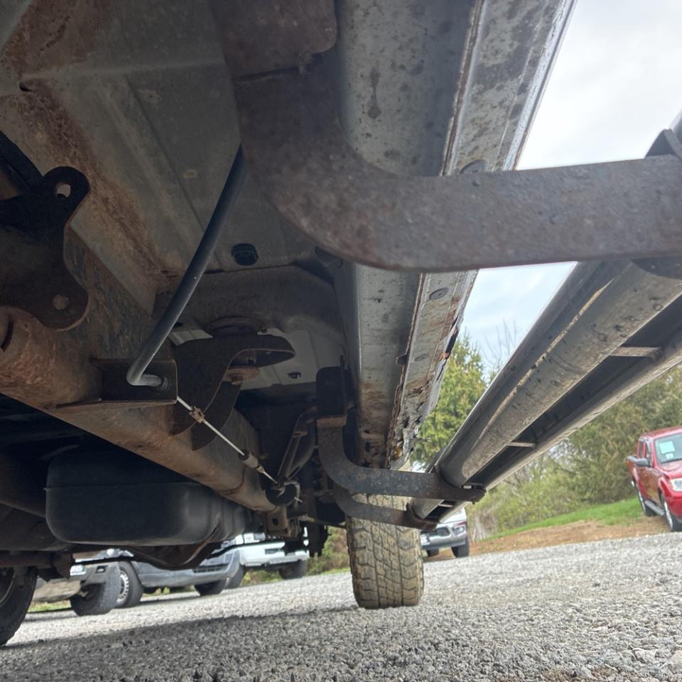 Dodge Ram 1500 4WD Quad Cab 140.5" SLT 2009