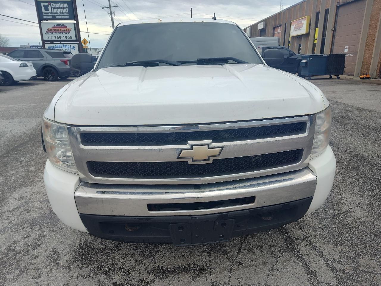 Chevrolet Silverado 1500 4WD Reg Cab 133.0" Work Truck 2009