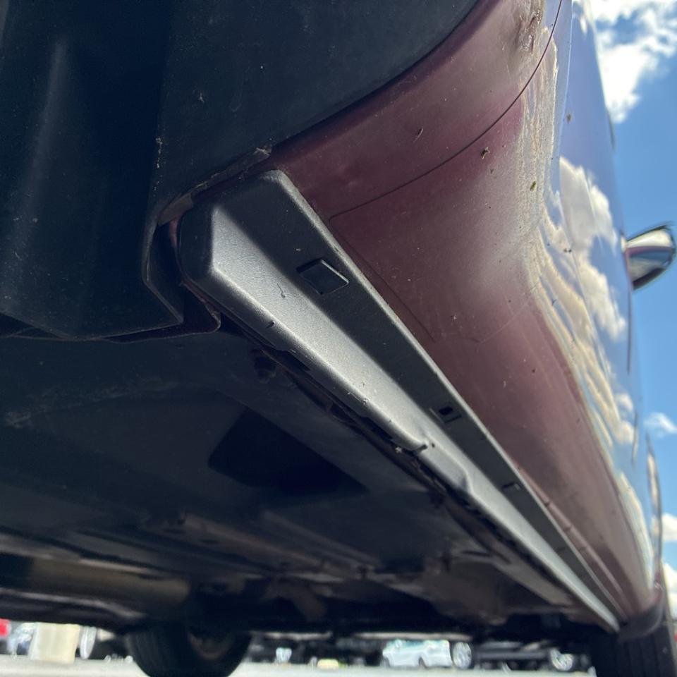 Chrysler 200 4dr Sdn Touring 2013