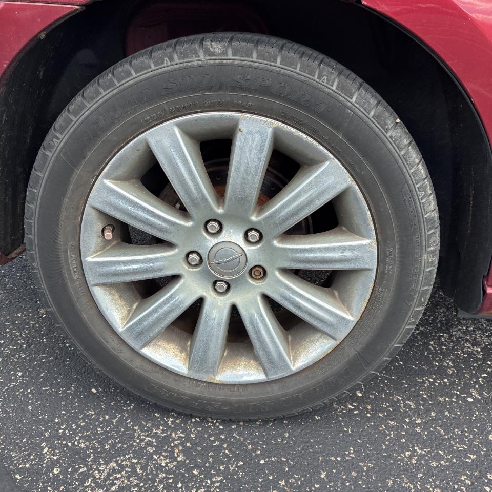 Chrysler 200 4dr Sdn Touring 2013