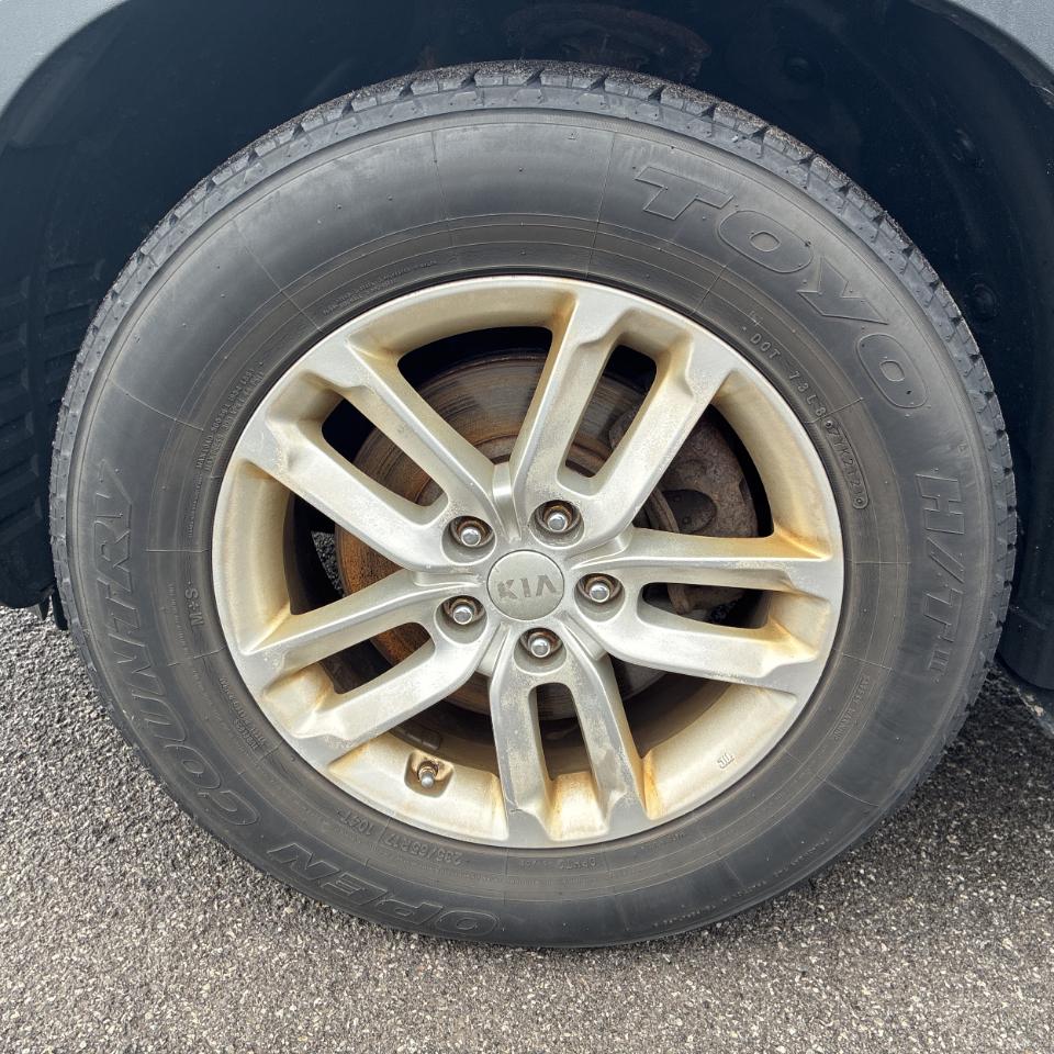 Kia Sorento 2WD 4dr I4 LX 2014