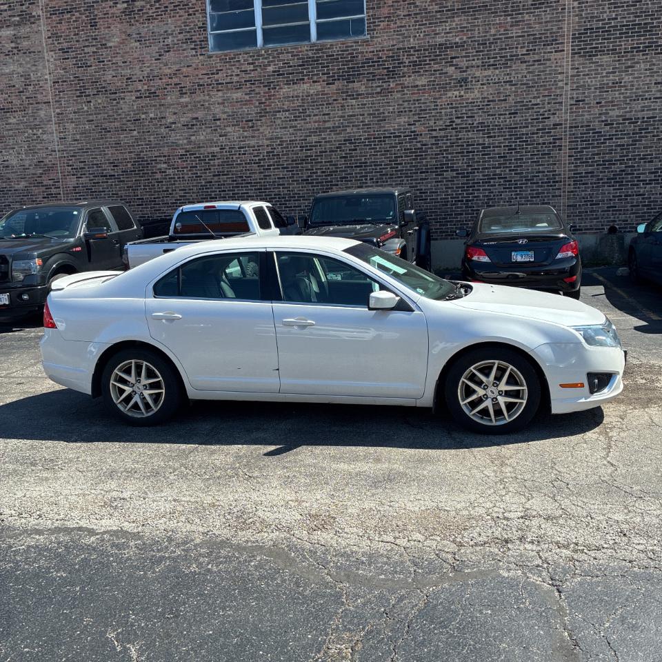 Ford Fusion 4dr Sdn SEL FWD 2011