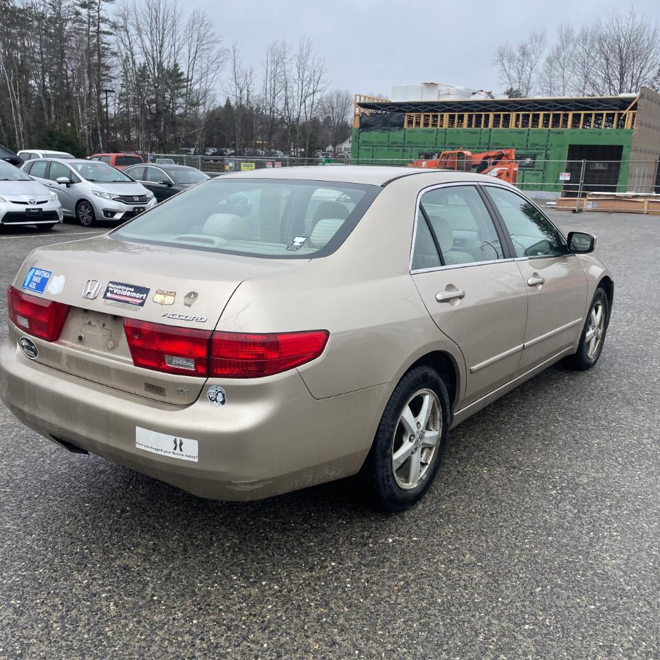 Honda Accord Sdn EX AT 2005