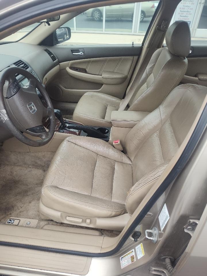 Honda Accord Sdn EX AT 2005