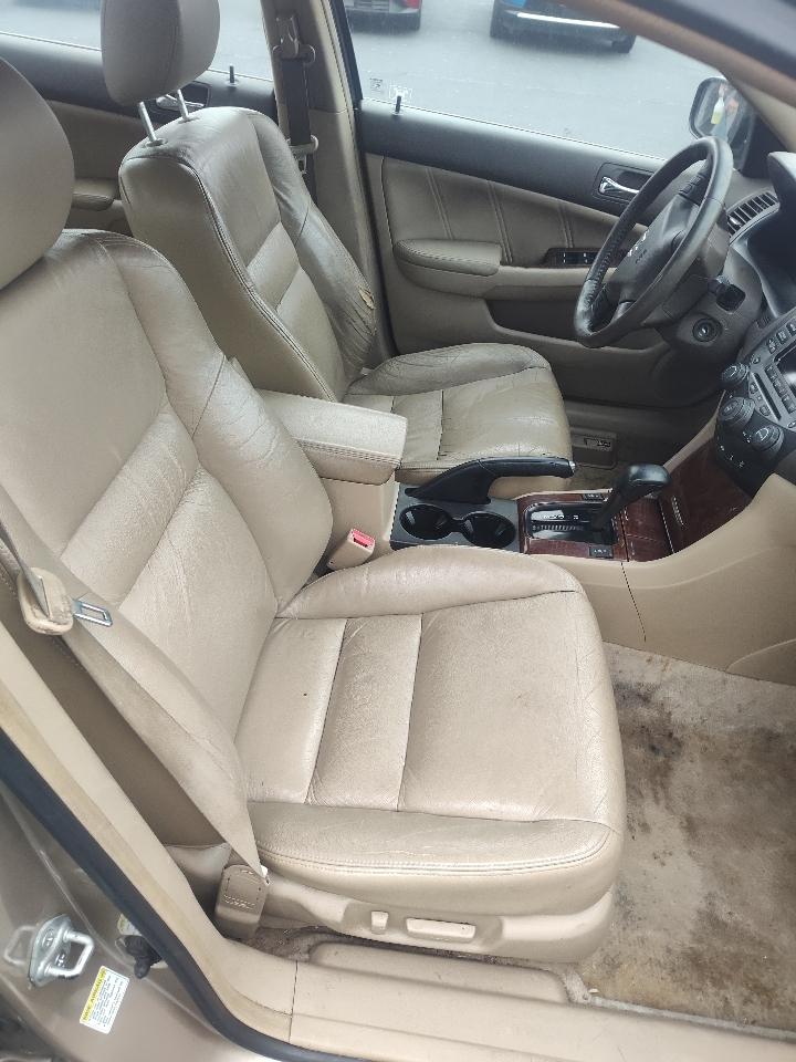 Honda Accord Sdn EX AT 2005