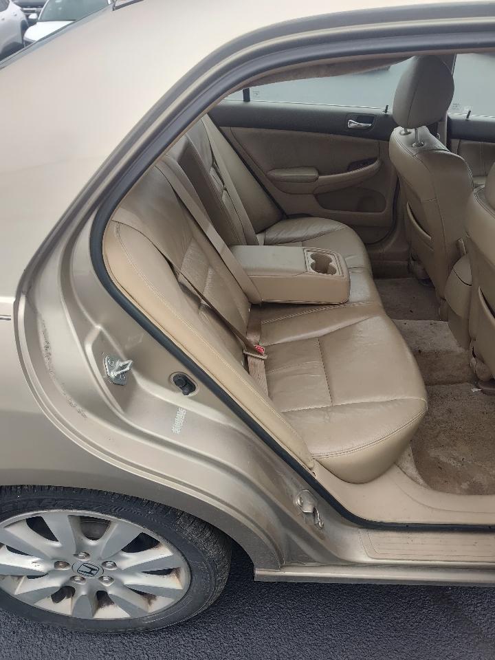 Honda Accord Sdn EX AT 2005