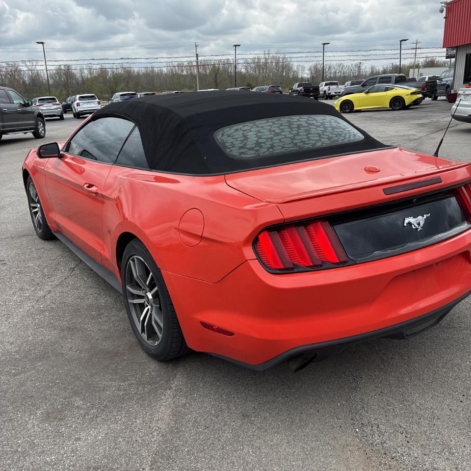 Ford Mustang 2dr Conv EcoBoost Premium 2016
