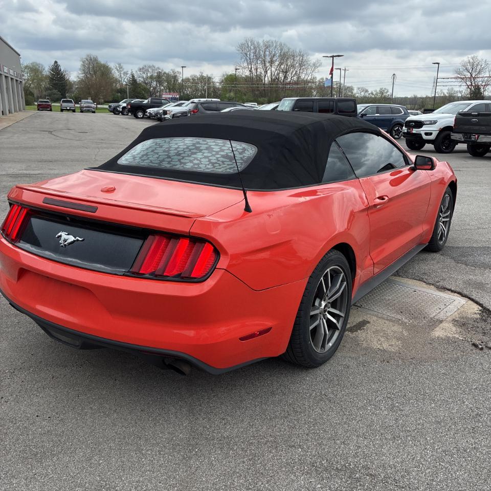 Ford Mustang 2dr Conv EcoBoost Premium 2016