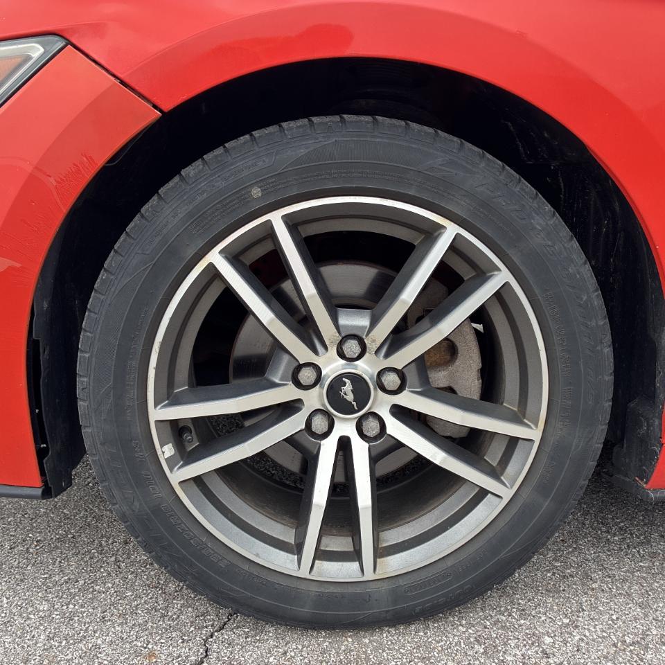 Ford Mustang 2dr Conv EcoBoost Premium 2016