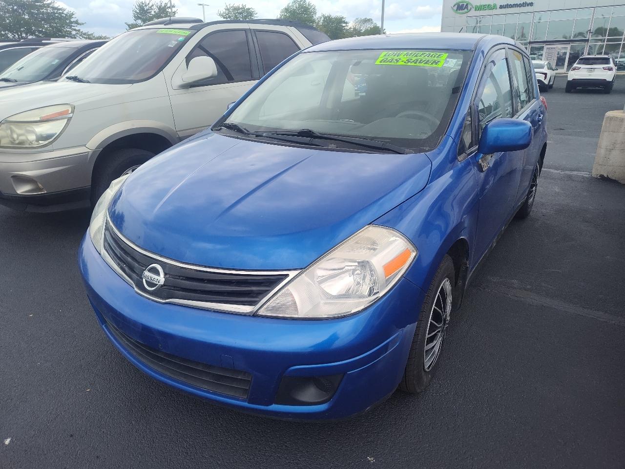 2011 Nissan Versa 5dr HB I4 Auto 1.8 S