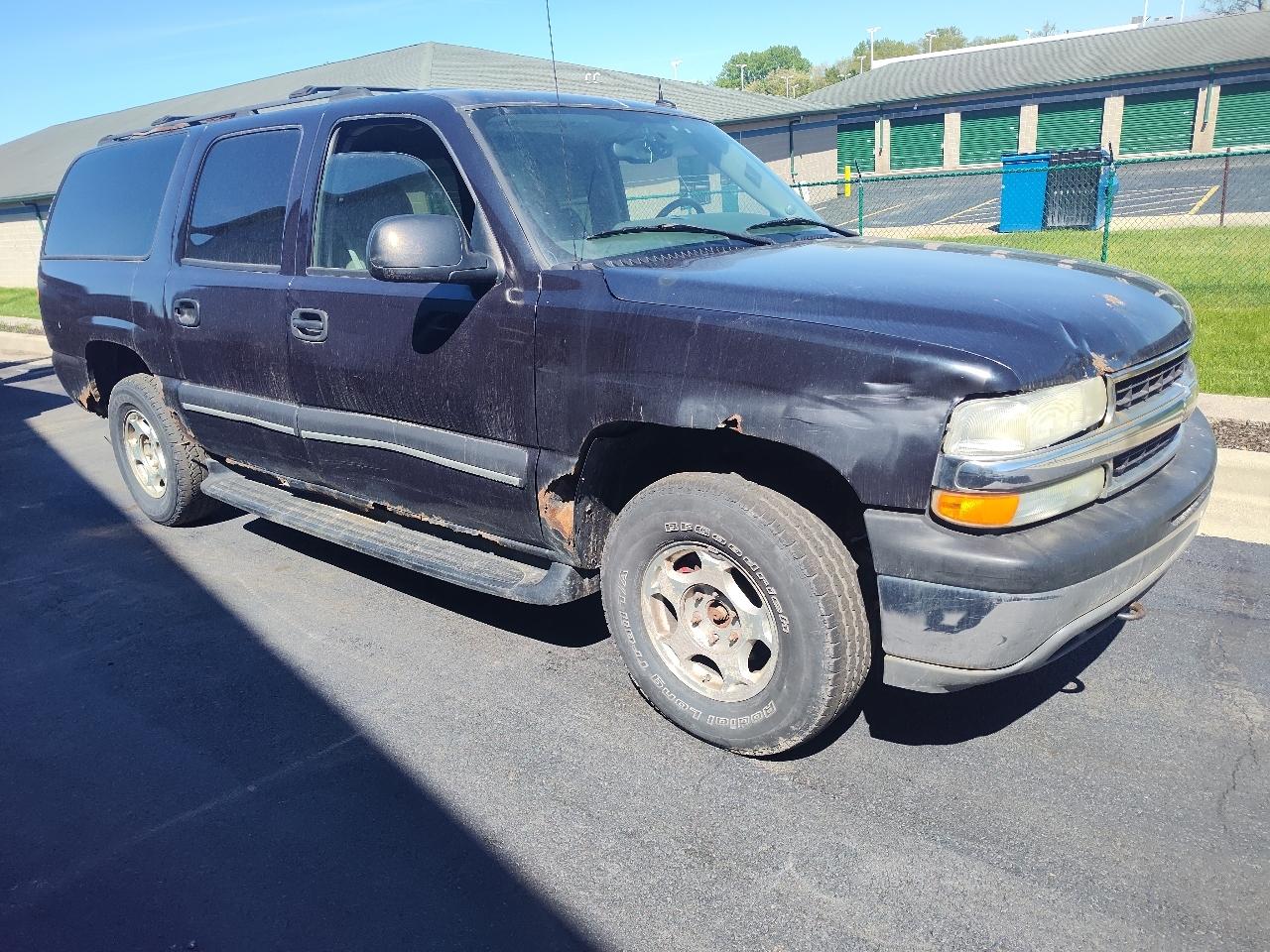 Chevrolet Suburban 4dr 1500 4WD LS 2004