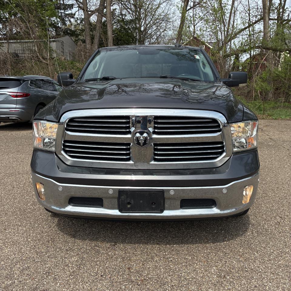 RAM 1500 Big Horn 4x4 Crew Cab 5'7" Box 2017