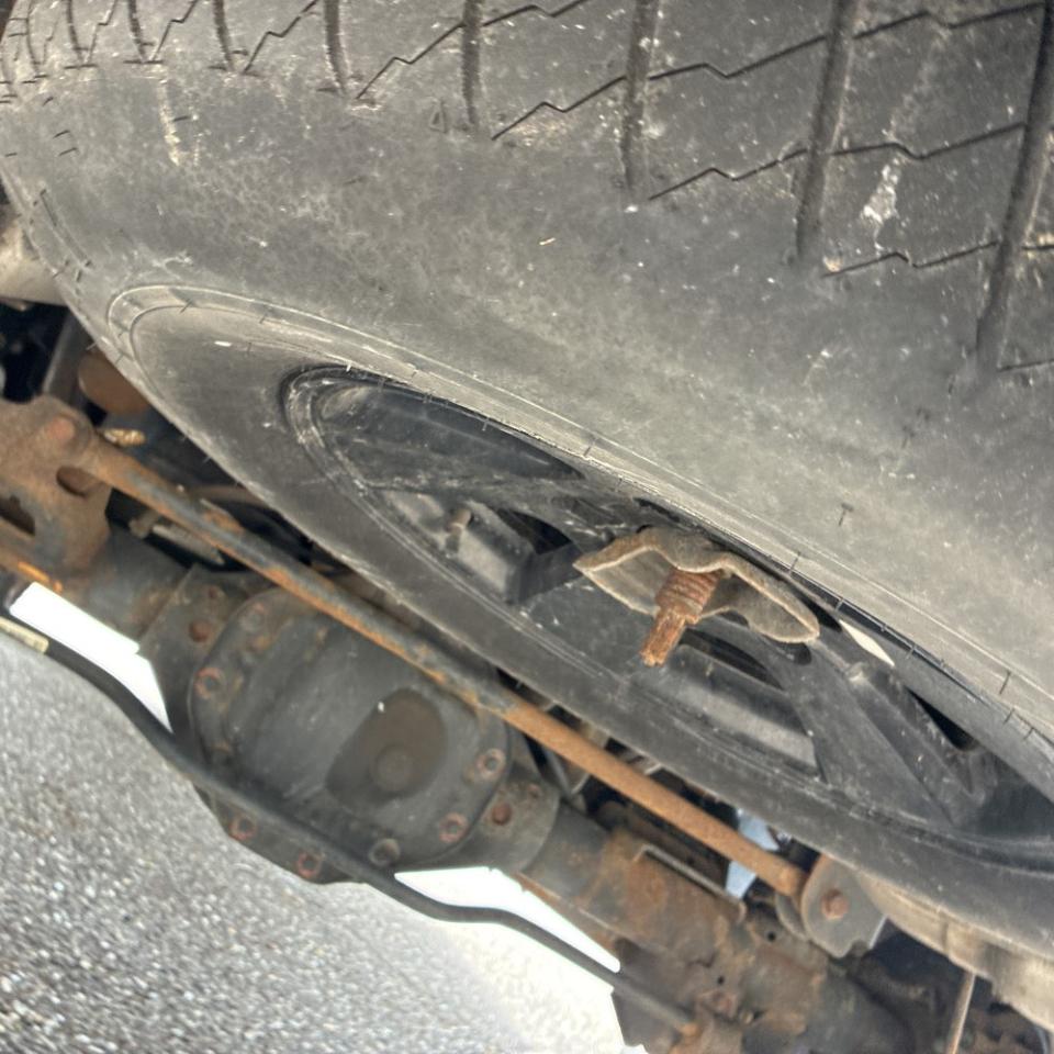 RAM 1500 Big Horn 4x4 Crew Cab 5'7" Box 2017