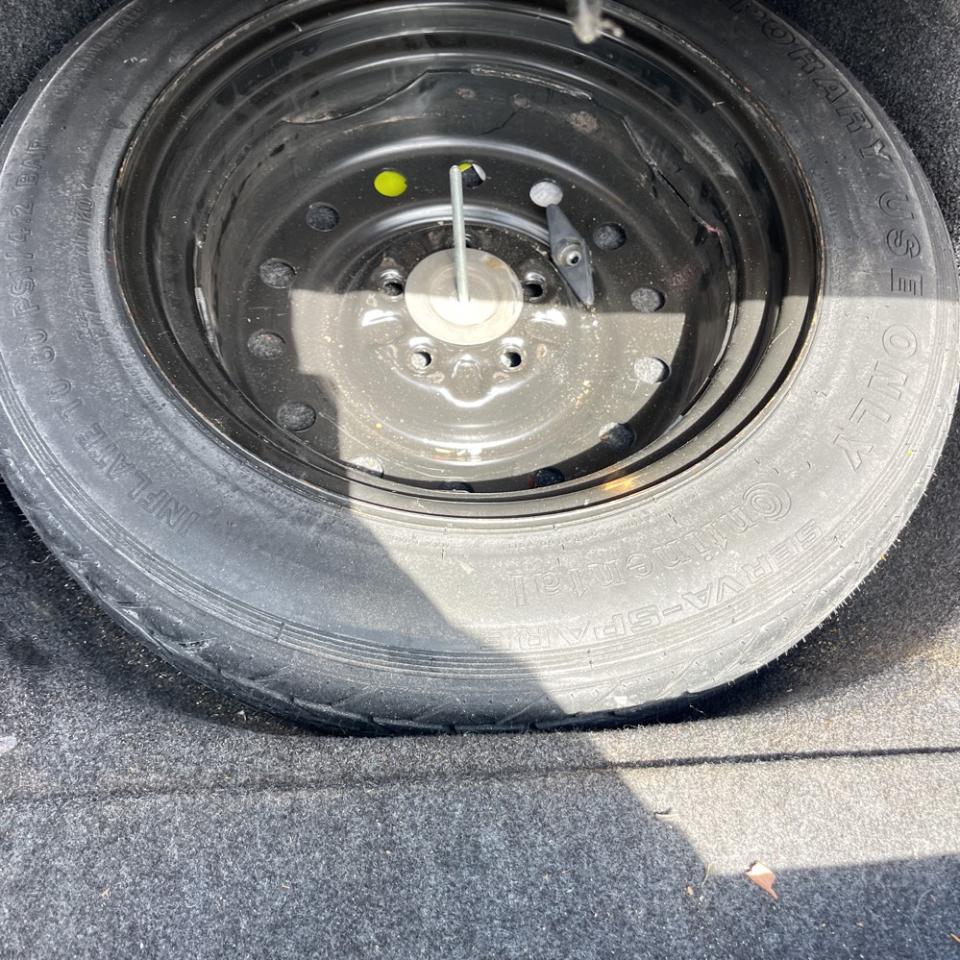 Lincoln Continental 4dr Sdn 2000