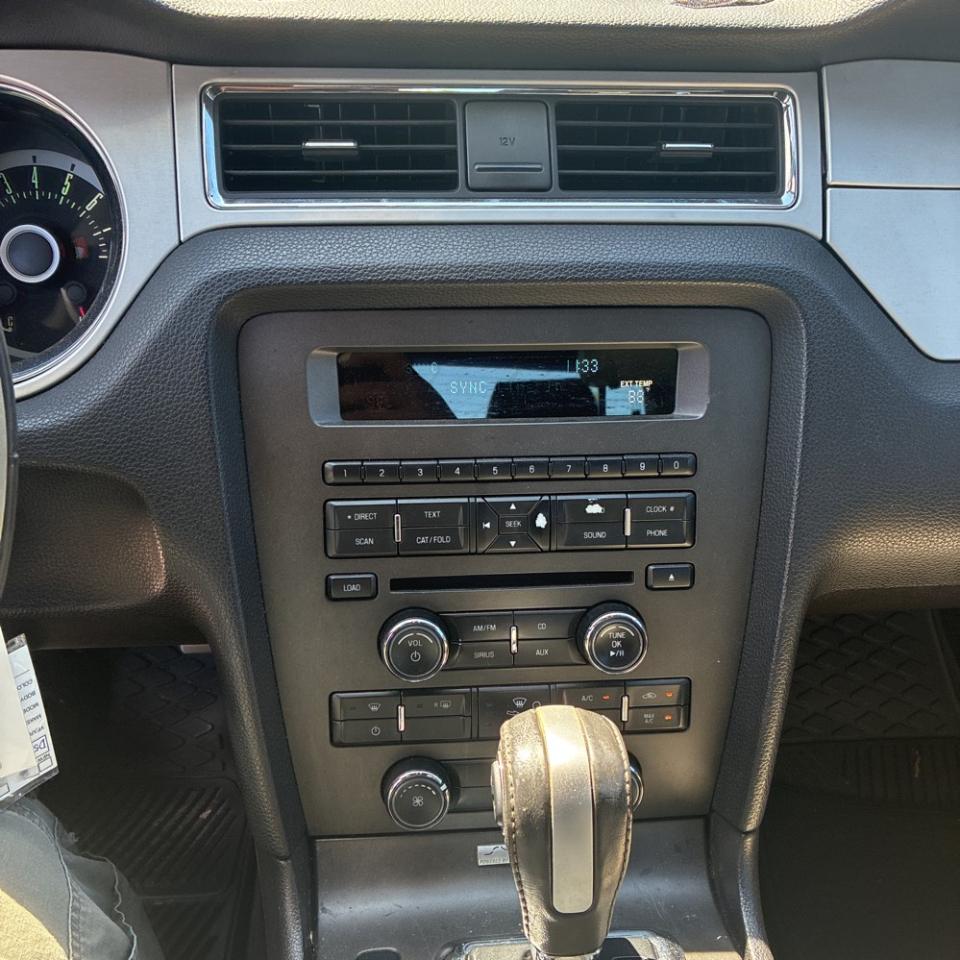 Ford Mustang 2dr Conv V6 2013