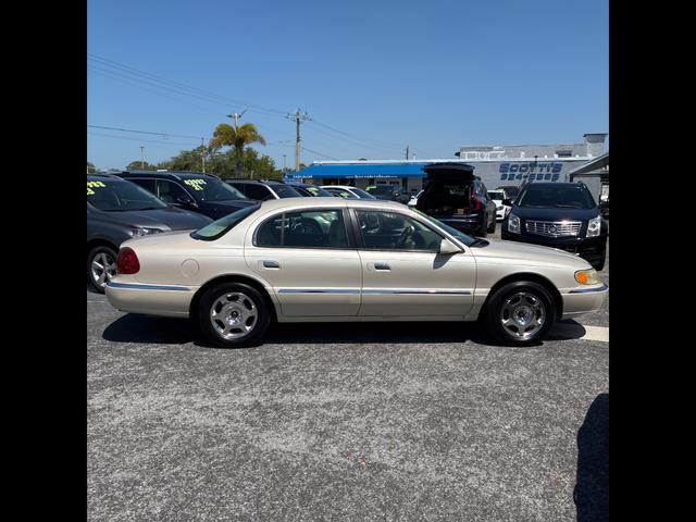 Gold 1999 Lincoln Continental FWD Sedan Front-Wheel Drive Automatic