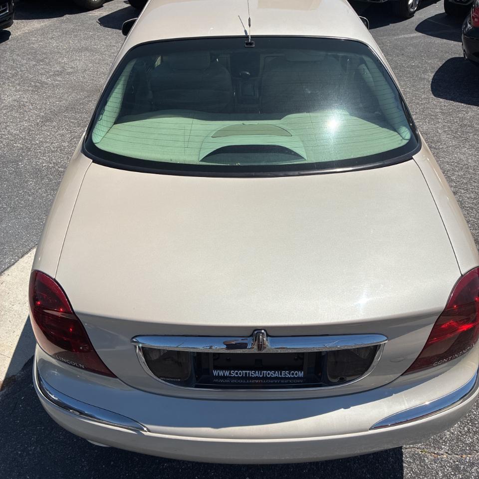 Lincoln Continental 4dr Sdn 1999