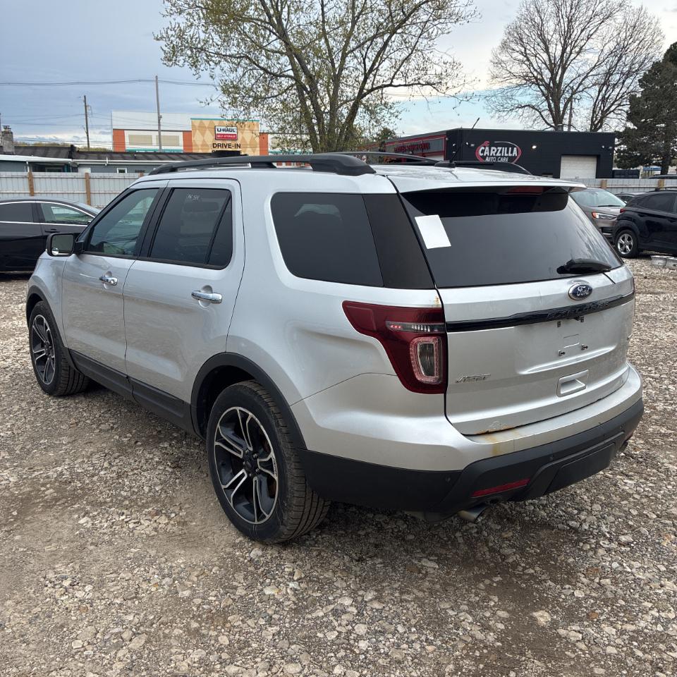 Ford Explorer 4WD 4dr Sport 2013