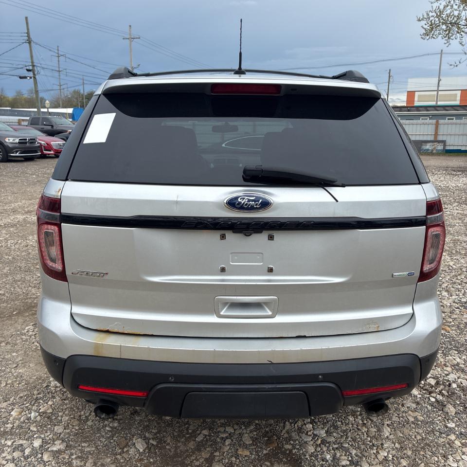 Ford Explorer 4WD 4dr Sport 2013